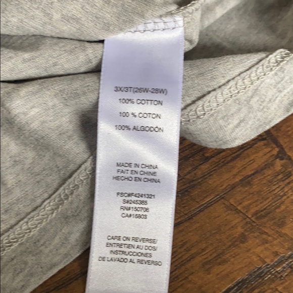 Sunday Funday Signature Collection Top 3 XL NEW - Picture 9 of 10